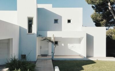 Smart Home Showdown: Wi-Fi vs. Wired Surveillance Cameras – Which is Best for Your Security?