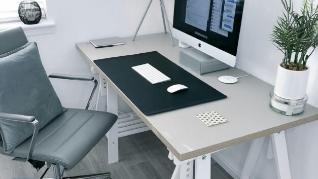 Ergonomic office furniture – Which is truly healthy?