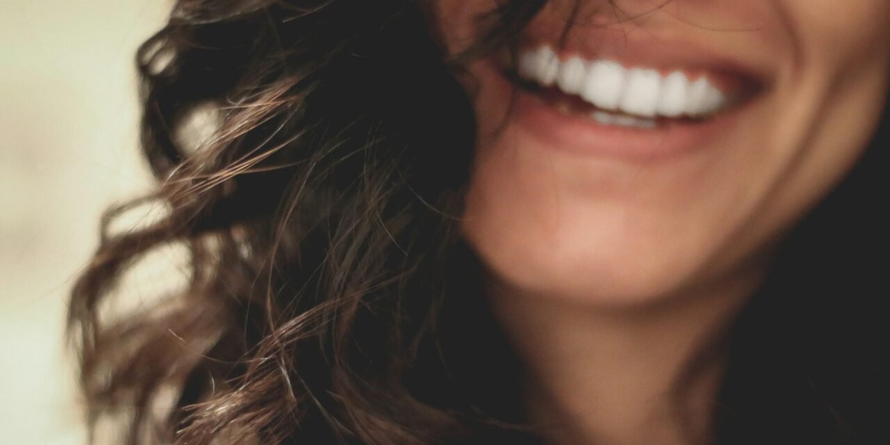 Top 5 Eco-Friendly Cleaning Products for a Sustainable Dental Health Routine