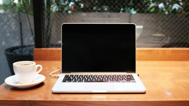 Essential Tips for Buying Your Next Laptop: Expert Insights for Wise Choices