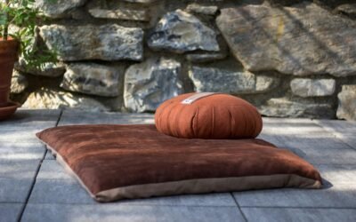 Discover the Best Meditation Cushions for Optimal Back Support and Wellness