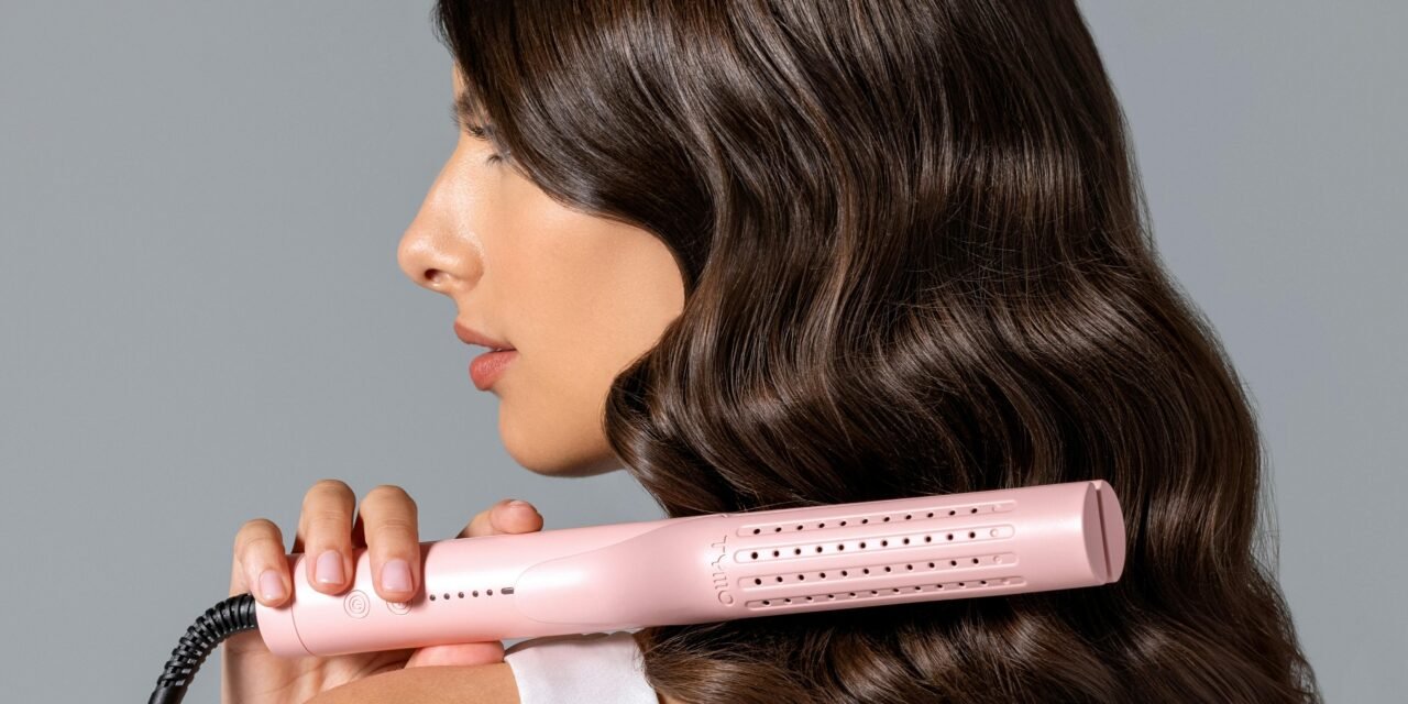 Top Haircare Picks: The Best Heat Protectants for Flawless Styling