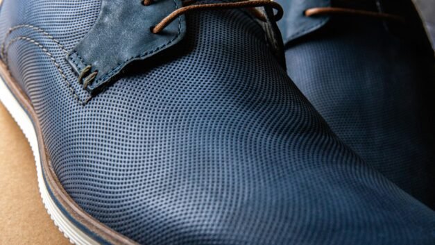 Step Up Your Style: Essential Tips for Buying High-Quality Business Shoes