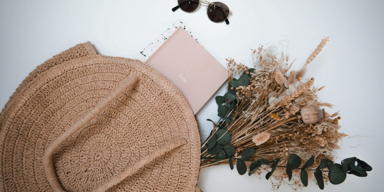 Smart Ways to Organize Your Bag: Essential Accessories for Effortless Access